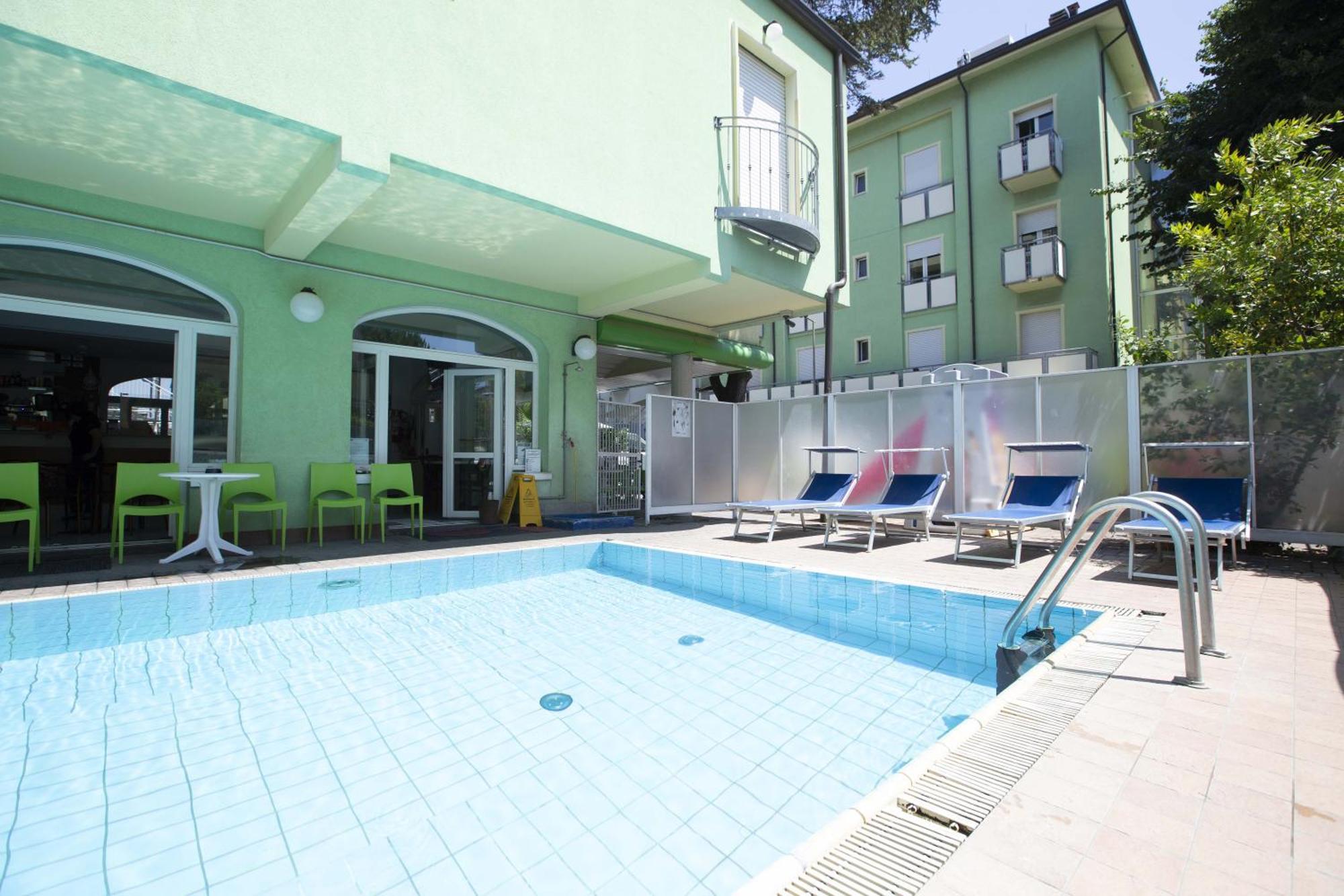 Residence Eurogarden Rimini Luaran gambar