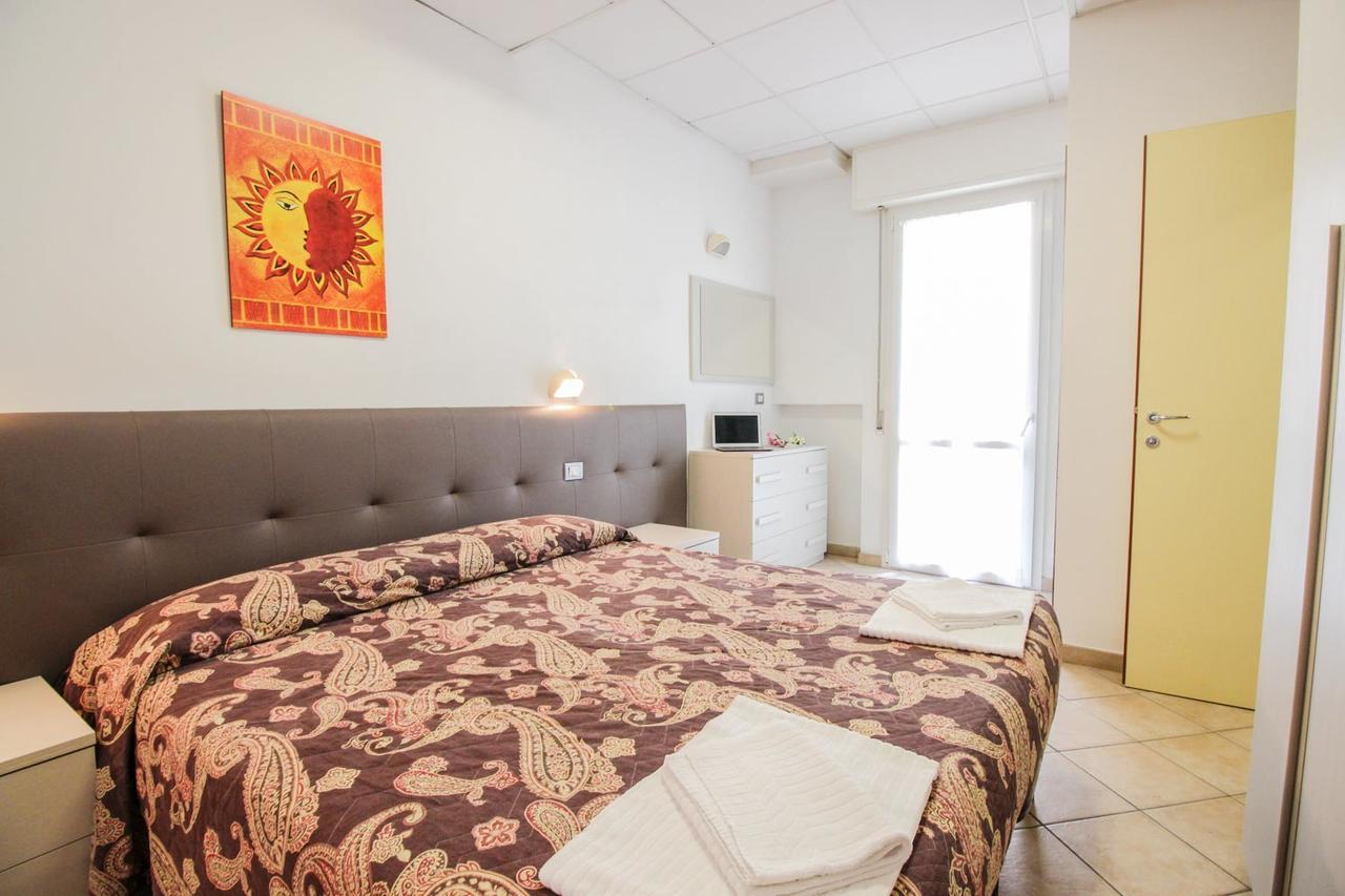 Residence Eurogarden Rimini Luaran gambar